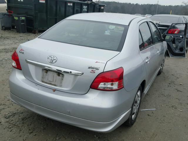 JTDBT923971005715 - 2007 TOYOTA YARIS SILVER photo 4