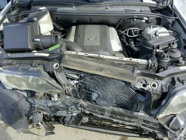 WBAFB33561LH23543 - 2001 BMW X5 4.4I SILVER photo 7
