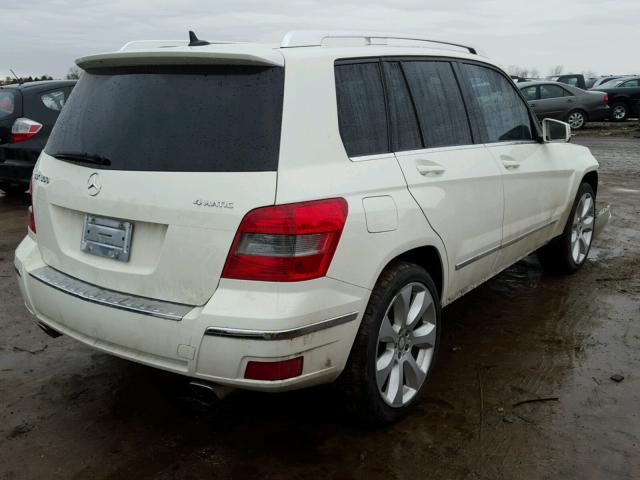 WDCGG8HB0AF259062 - 2010 MERCEDES-BENZ GLK 350 4M WHITE photo 4