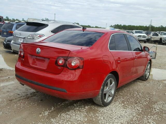 3VWRL7AJ2AM074109 - 2010 VOLKSWAGEN JETTA TDI RED photo 4