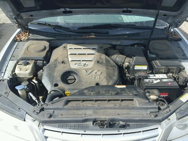 KMHFC46F17A185678 - 2007 HYUNDAI AZERA SE SILVER photo 7