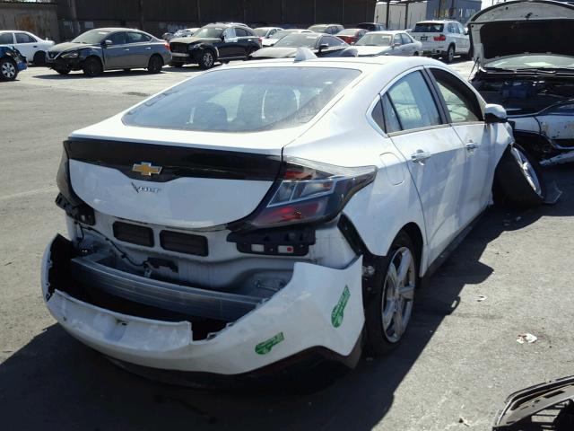 1G1RC6S51GU131542 - 2016 CHEVROLET VOLT LT WHITE photo 4