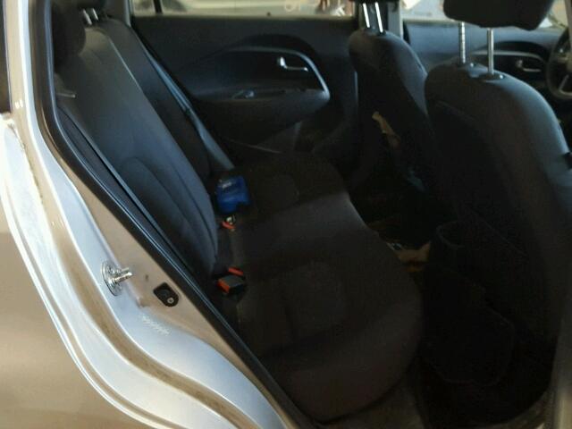 KNADM4A33D6130117 - 2013 KIA RIO LX Արծաթագույն լուսանկար 6