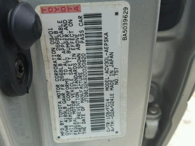 JTDBE32K820020820 - 2002 TOYOTA CAMRY LE SILVER photo 10