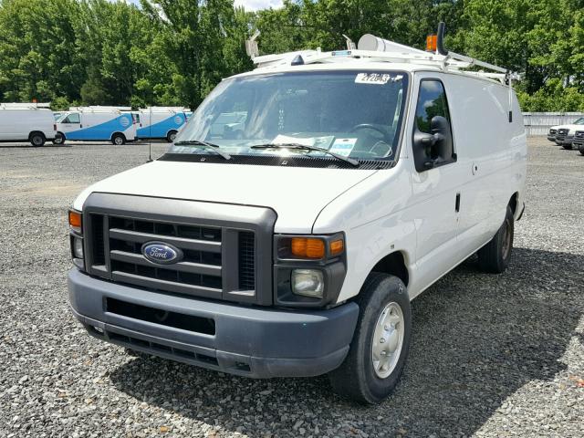 1FTNE2EL3BDB09750 - 2011 FORD ECONOLINE WHITE photo 2