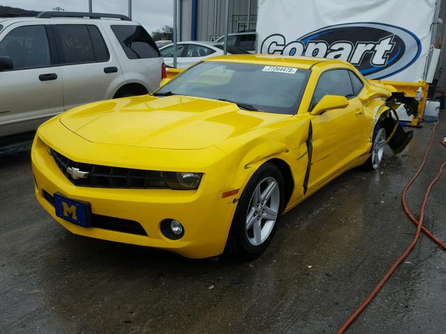 2G1FB1ED8B9137582 - 2011 CHEVROLET CAMARO LT YELLOW photo 2