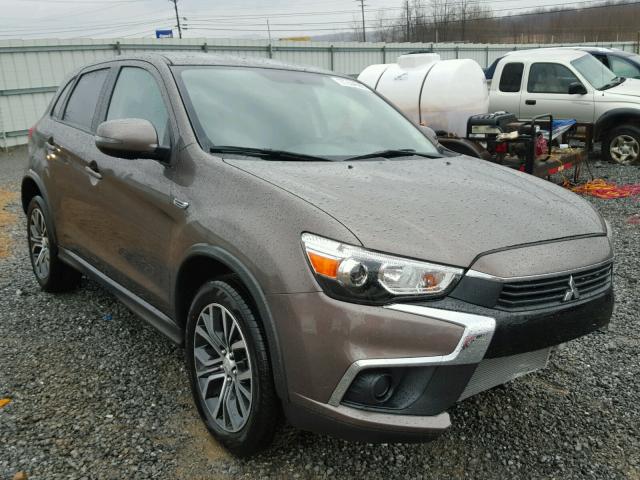 JA4AR3AU9HZ054511 - 2017 MITSUBISHI OUTLANDER GRAY photo 1