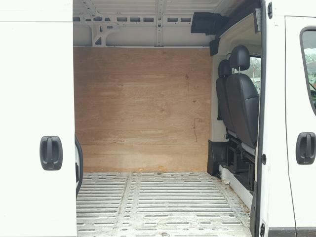 3C6TRVDG8HE546904 - 2017 RAM PROMASTER 白色 照片 6