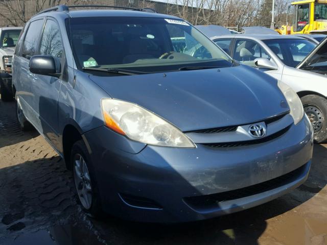 5TDZK23C97S033850 - 2007 TOYOTA SIENNA CE BLUE photo 1