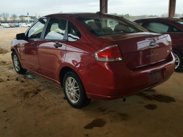 1FAHP35N69W140025 - 2009 FORD FOCUS SE RED photo 3