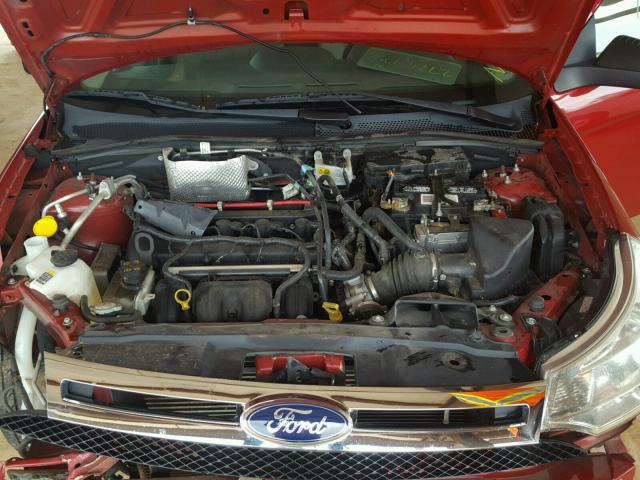 1FAHP35N69W140025 - 2009 FORD FOCUS SE RED photo 7