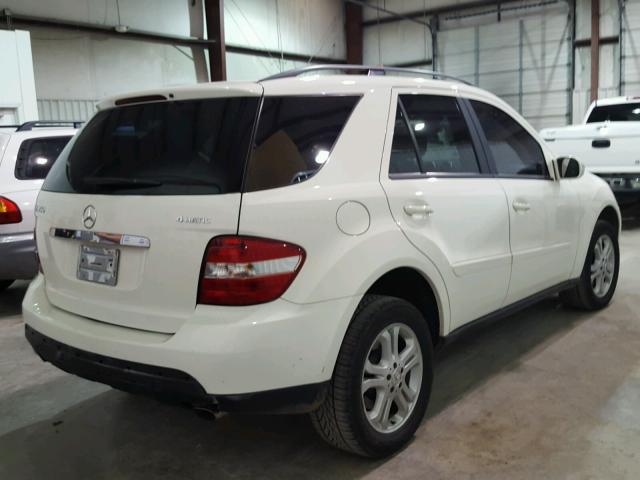 4JGBB86E96A133584 - 2006 MERCEDES-BENZ ML 350 WHITE photo 4