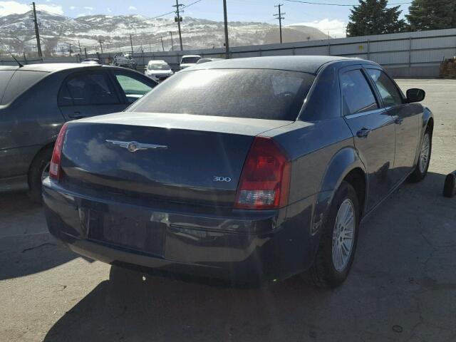 2C3KA43R87H894346 - 2007 CHRYSLER 300 GRAY photo 4