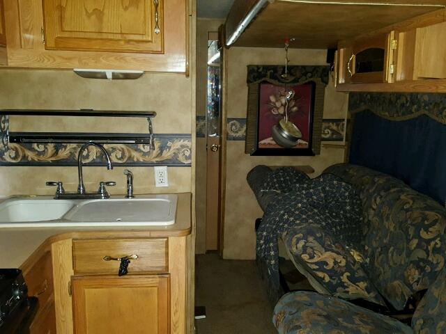 4YDT32B2077200549 - 2007 KEYSTONE HORNET WHITE photo 6