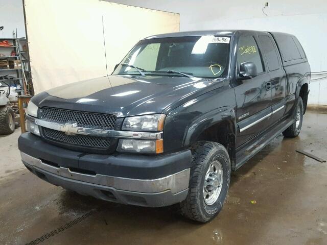 1GCHK29U74E315708 - 2004 CHEVROLET SILVERADO GRAY photo 2