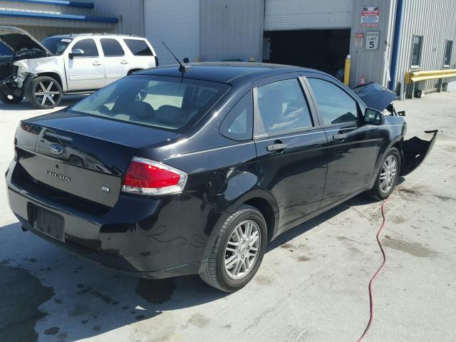 1FAHP35N99W173620 - 2009 FORD FOCUS SE BLACK photo 4