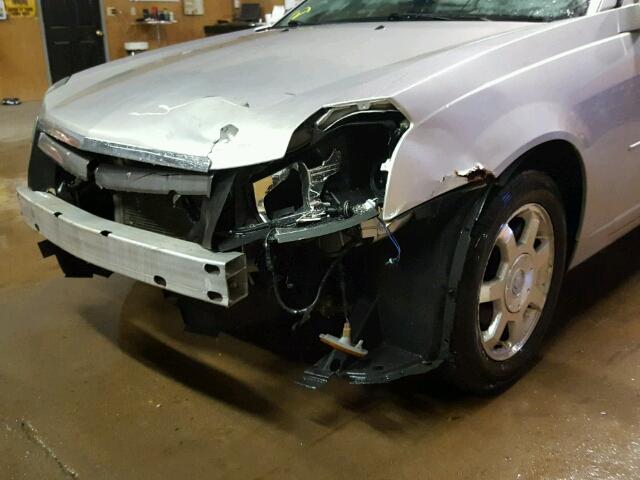 1G6DM577X40108625 - 2004 CADILLAC CTS SILVER photo 9