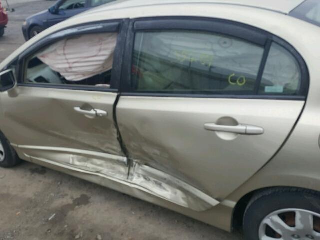 1HGFA16558L069617 - 2008 HONDA CIVIC LX GOLD photo 9