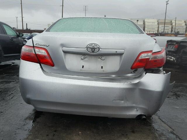 4T4BE46K29R053445 - 2009 TOYOTA CAMRY BASE SILVER photo 9