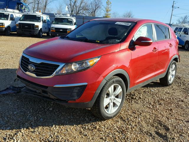 KNDPB3A27C7251054 - 2012 KIA SPORTAGE B RED photo 2