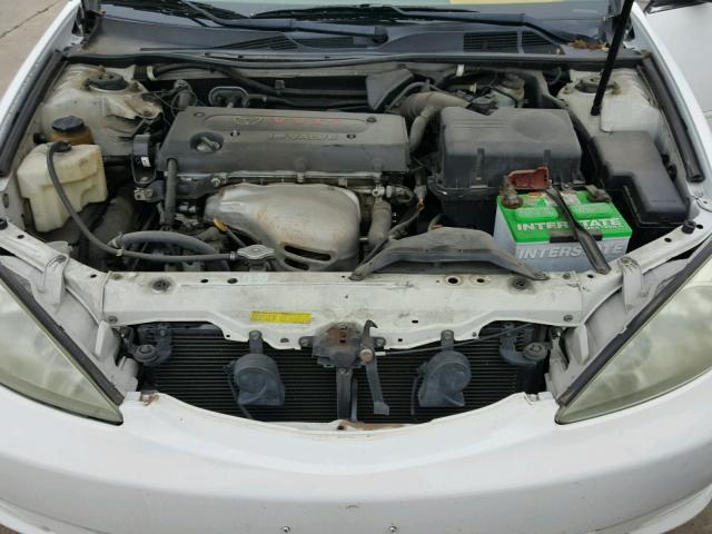 4T1BE32K44U333712 - 2004 TOYOTA CAMRY LE WHITE photo 7