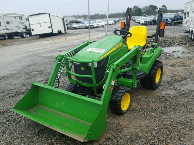 1LV1023EVFH511156 - 2015 JOHN DEERE TRACTOR GREEN photo 2