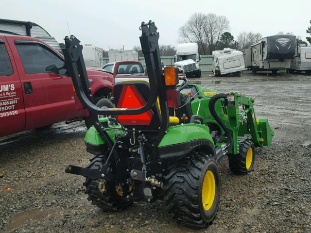 1LV1023EVFH511156 - 2015 JOHN DEERE TRACTOR GREEN photo 4