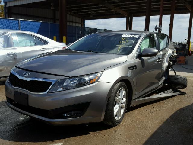 5XXGM4A75CG018874 - 2012 KIA OPTIMA LX SILVER photo 2