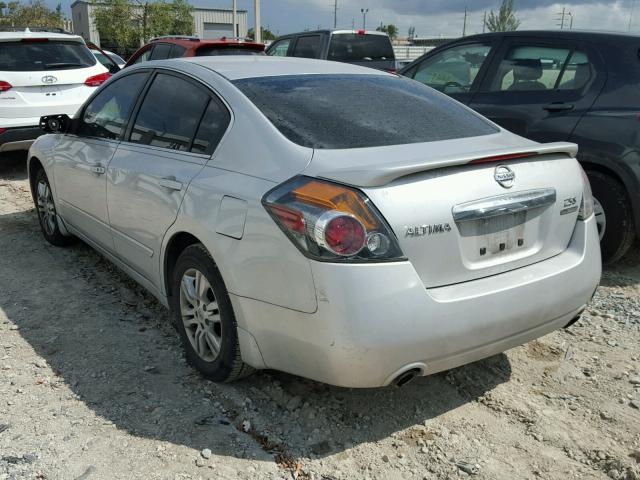 1N4AL2AP4BN515940 - 2011 NISSAN ALTIMA BAS SILVER photo 3