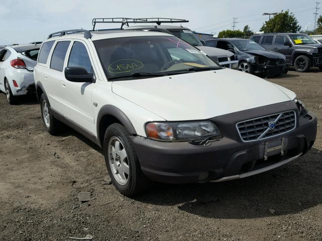 YV1SZ58D311045796 - 2001 VOLVO V70 XC WHITE photo 1