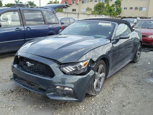 1FATP8EM1G5216221 - 2016 FORD MUSTANG GRAY photo 2