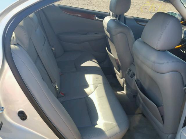 JTHBA30GX65164922 - 2006 LEXUS ES 330 SILVER photo 6