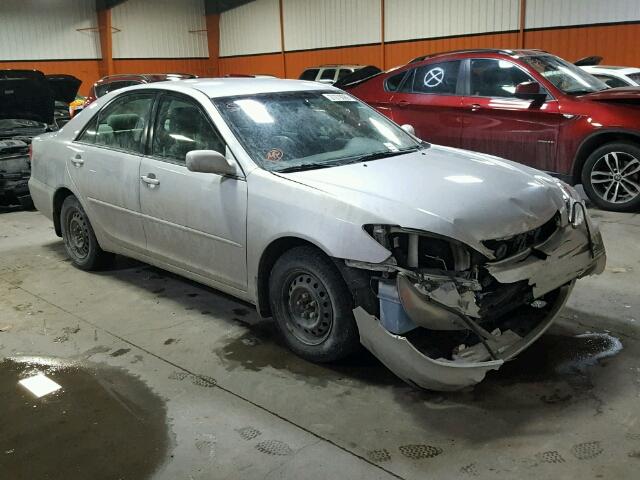 4T1BF32KX4U075970 - 2004 TOYOTA CAMRY LE SILVER photo 1