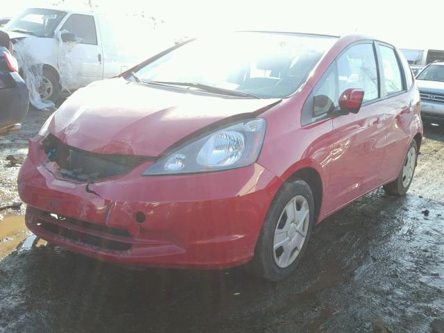 JHMGE8H37DC020665 - 2013 HONDA FIT RED photo 2