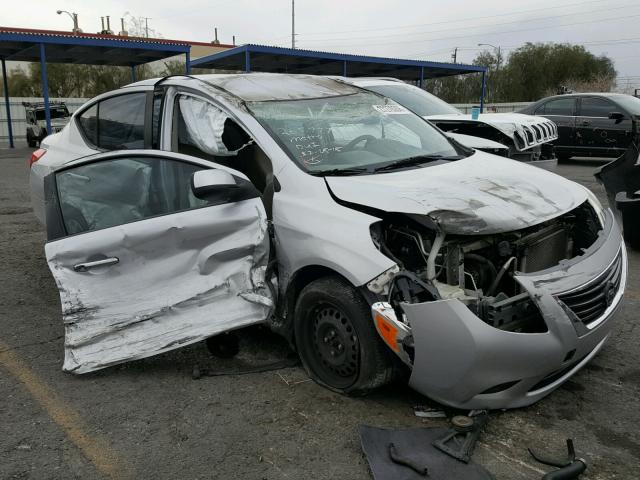 3N1CN7AP5CL894073 - 2012 NISSAN VERSA S SILVER photo 1