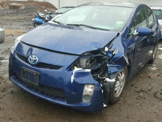 JTDKN3DU8A0096048 - 2010 TOYOTA PRIUS BLUE photo 2