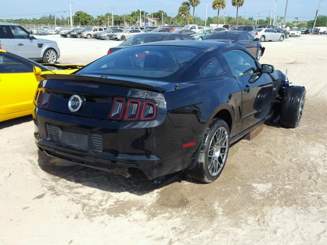 1ZVBP8CF2D5240787 - 2013 FORD MUSTANG GT BLACK photo 4