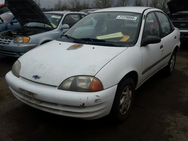 2C1MR522816700826 - 2001 CHEVROLET METRO LSI WHITE photo 2