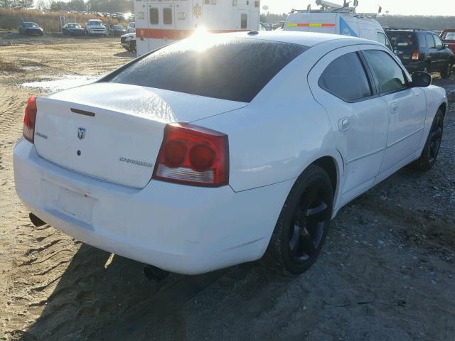 2B3CA3CV3AH292941 - 2010 DODGE CHARGER SX WHITE photo 4