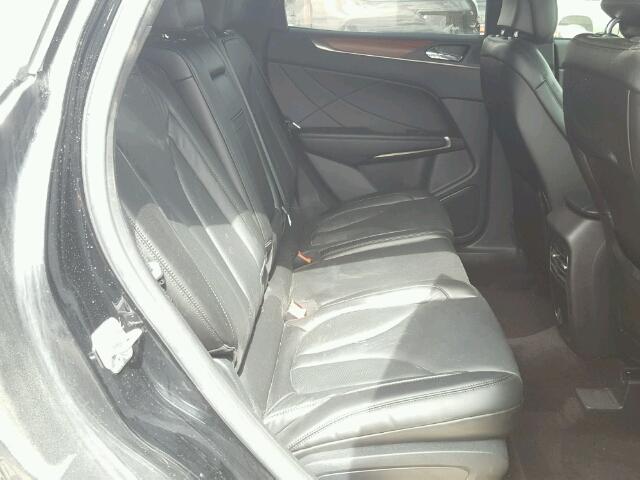 5LMCJ2C9XHUL21234 - 2017 LINCOLN MKC SELECT შავი ფოტო 6