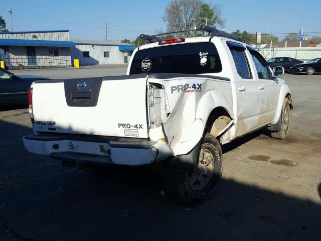 1N6AD0EVXBC434227 - 2011 NISSAN FRONTIER S WHITE photo 4