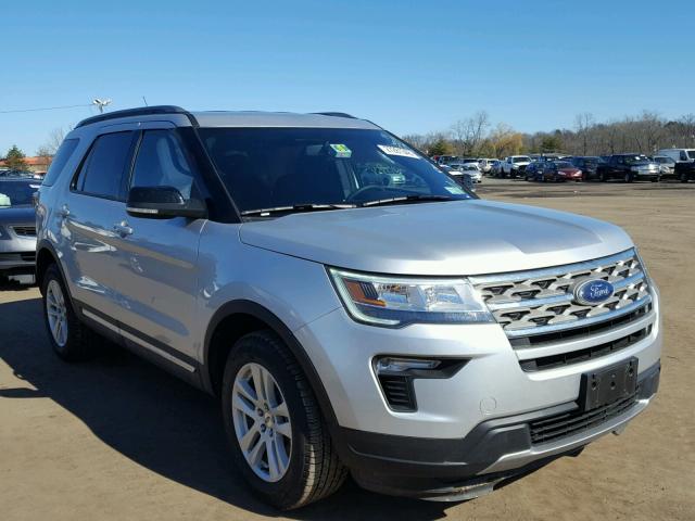 1FM5K8D8XJGA56949 - 2018 FORD EXPLORER X SILVER photo 1