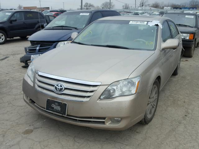 4T1BK36BX6U063133 - 2006 TOYOTA AVALON XL GOLD photo 2