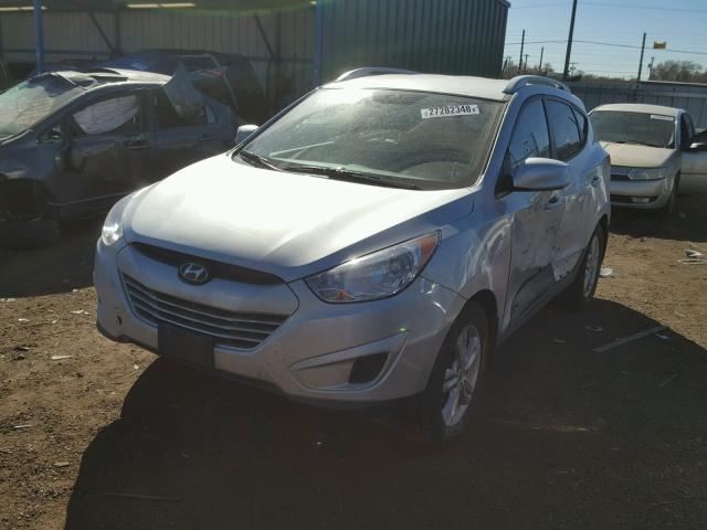 KM8JUCAC4BU270164 - 2011 HYUNDAI TUCSON GLS SILVER photo 2