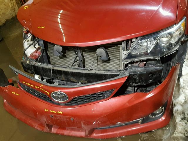 4T1BF1FK0EU806275 - 2014 TOYOTA CAMRY L RED photo 9