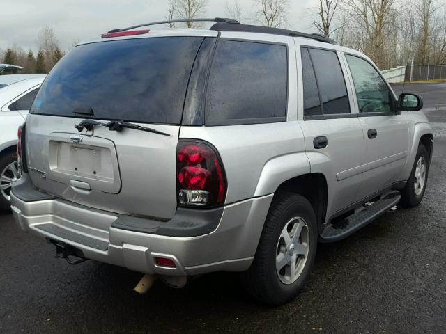 1GNDS13S362182246 - 2006 CHEVROLET TRAILBLAZE SILVER photo 4