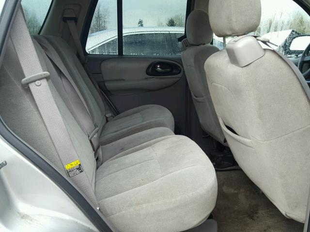 1GNDS13S362182246 - 2006 CHEVROLET TRAILBLAZE SILVER photo 6