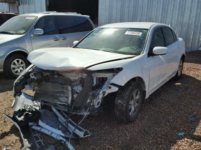 1HGCP2F66BA149852 - 2011 HONDA ACCORD SE WHITE photo 2