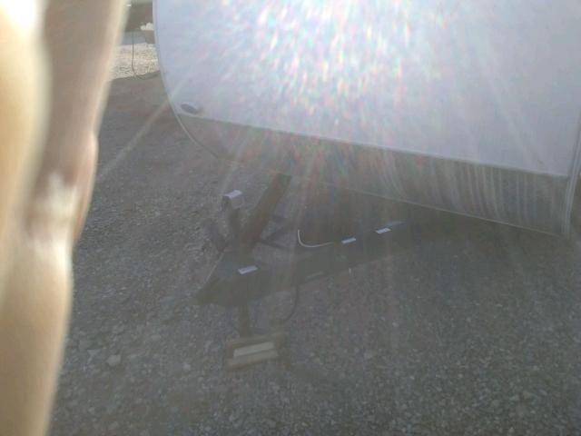 4YDT310239B630430 - 2009 KEYSTONE OUTBACK CREAM photo 8