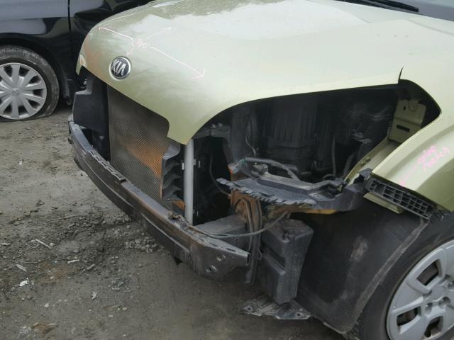 KNDJT2A54D7531295 - 2013 KIA SOUL GREEN photo 9